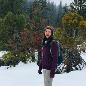 Meet your Posher, Negar